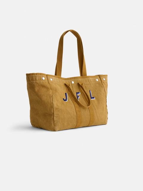 The Perfect Weekend Tote