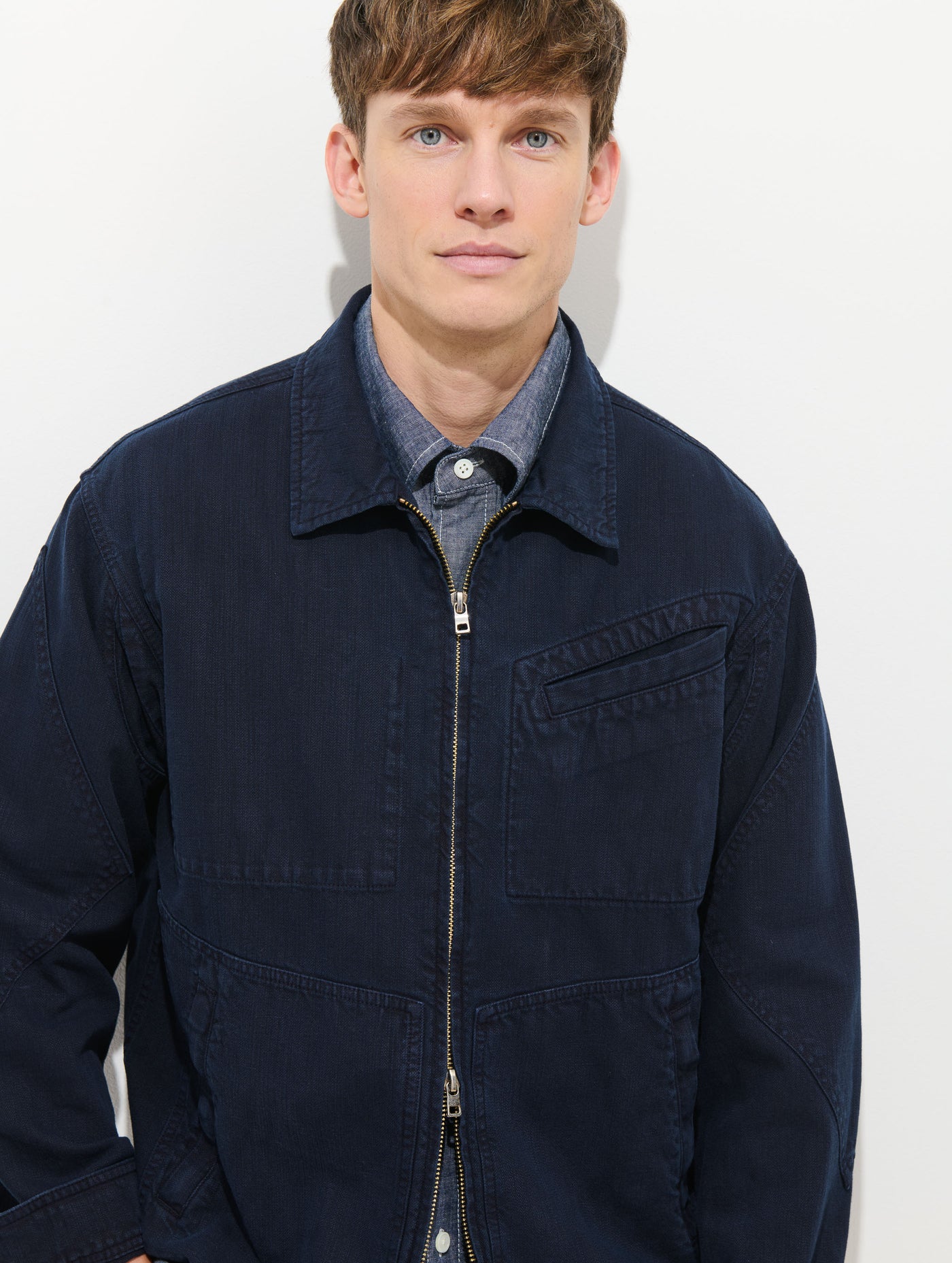 Andre Zip Jacket In Linen Twill