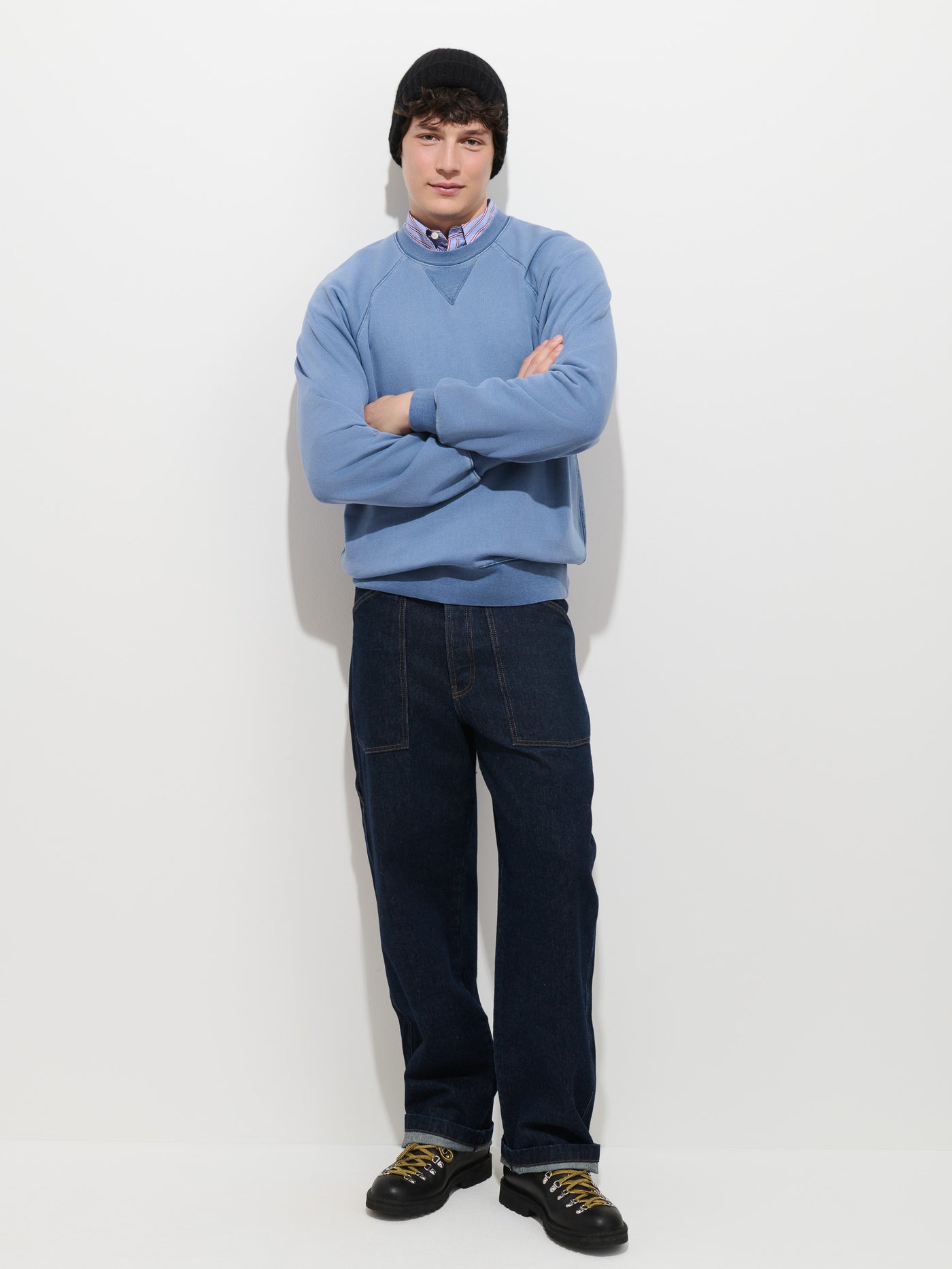 Garment Dye Raglan Sweatshirt in Cotton Fleece