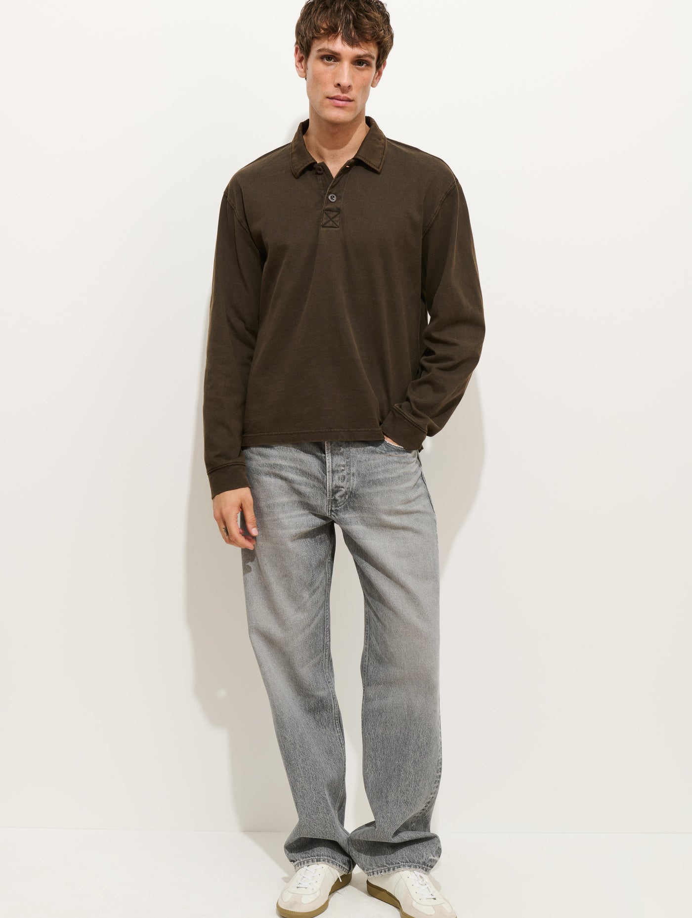 AM Relaxed Straight 5 Pocket Jean