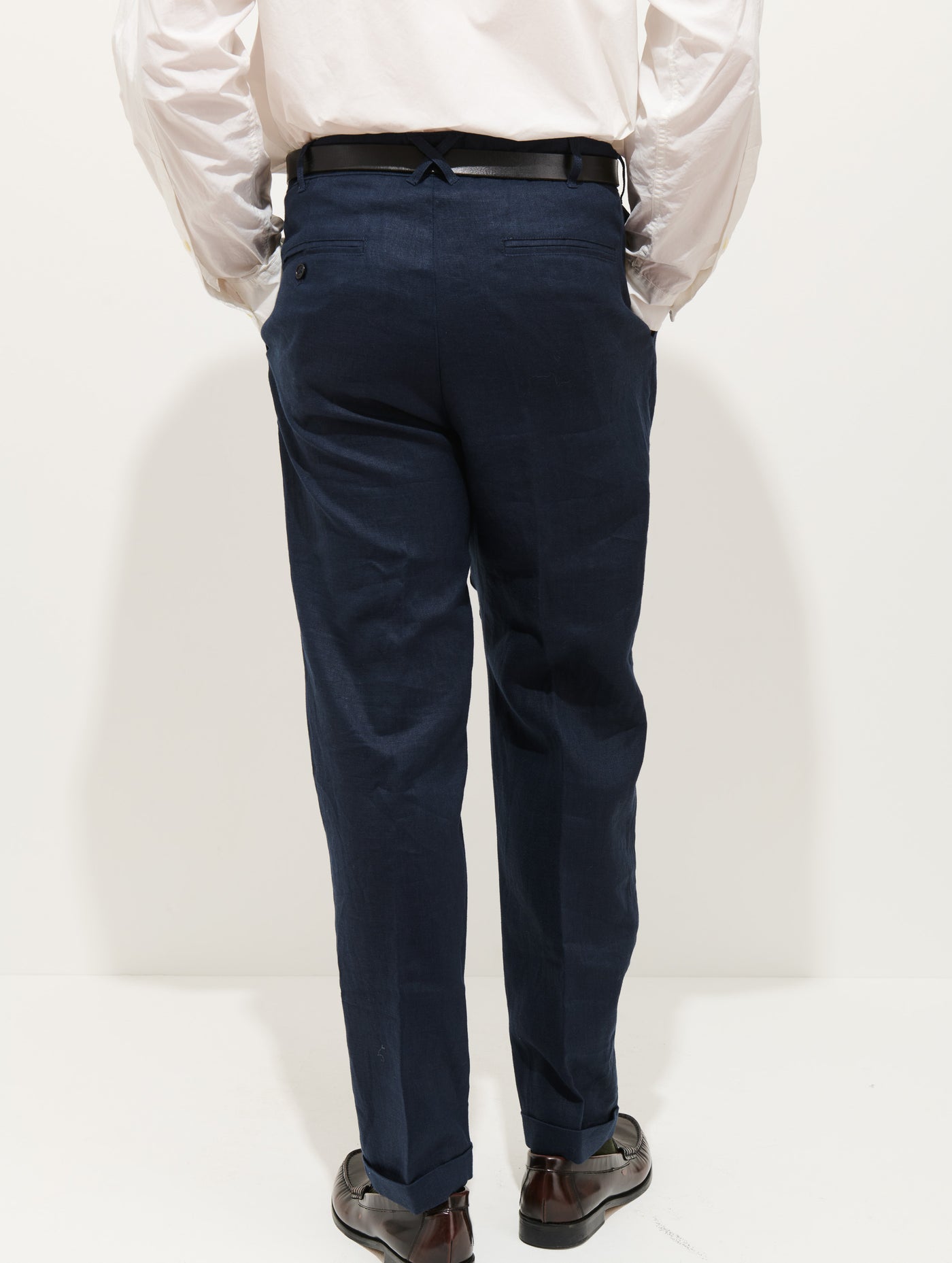 Standard Pleated Pant In Linen