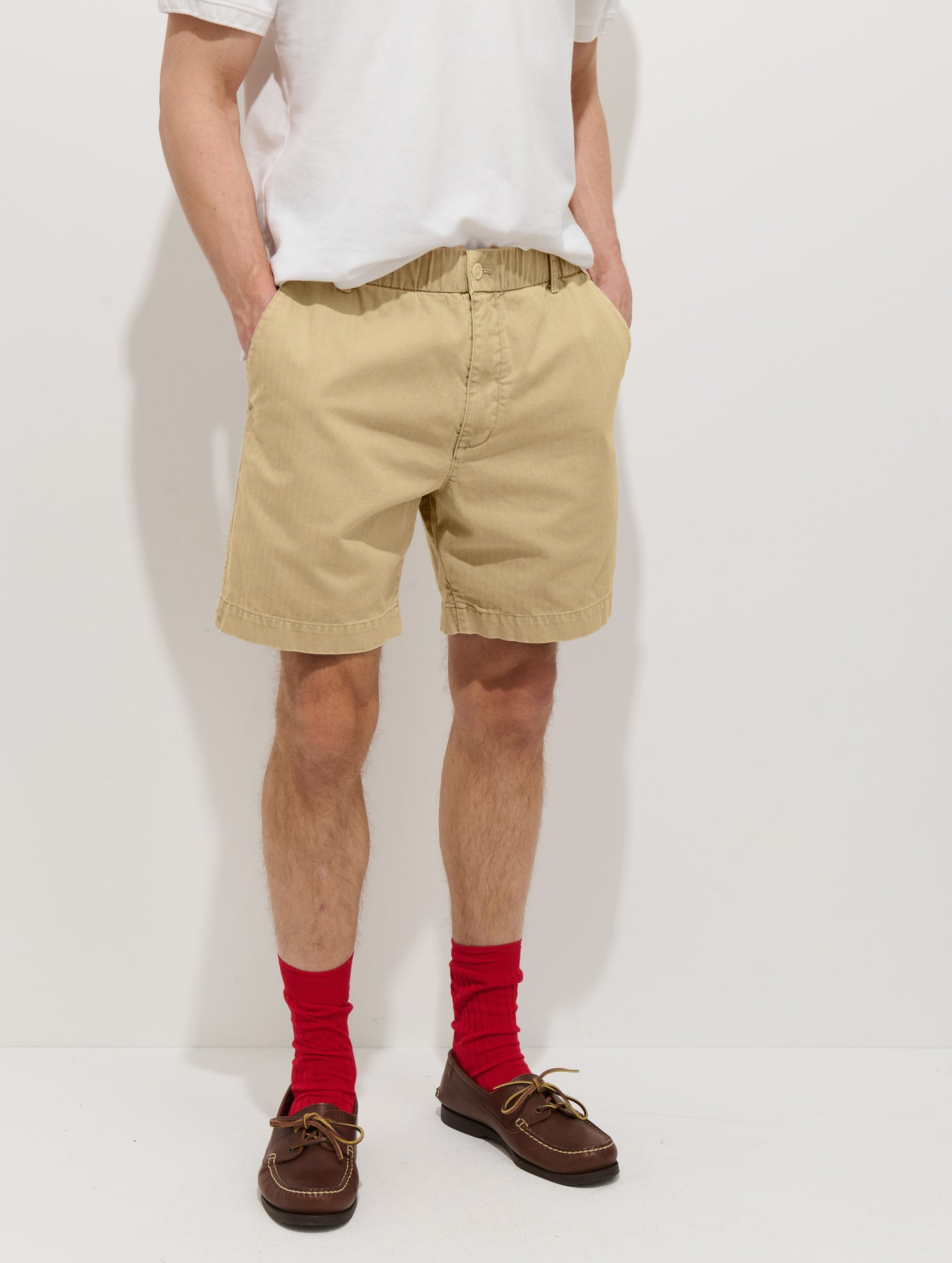 Pull On Short In Cotton Herringbone