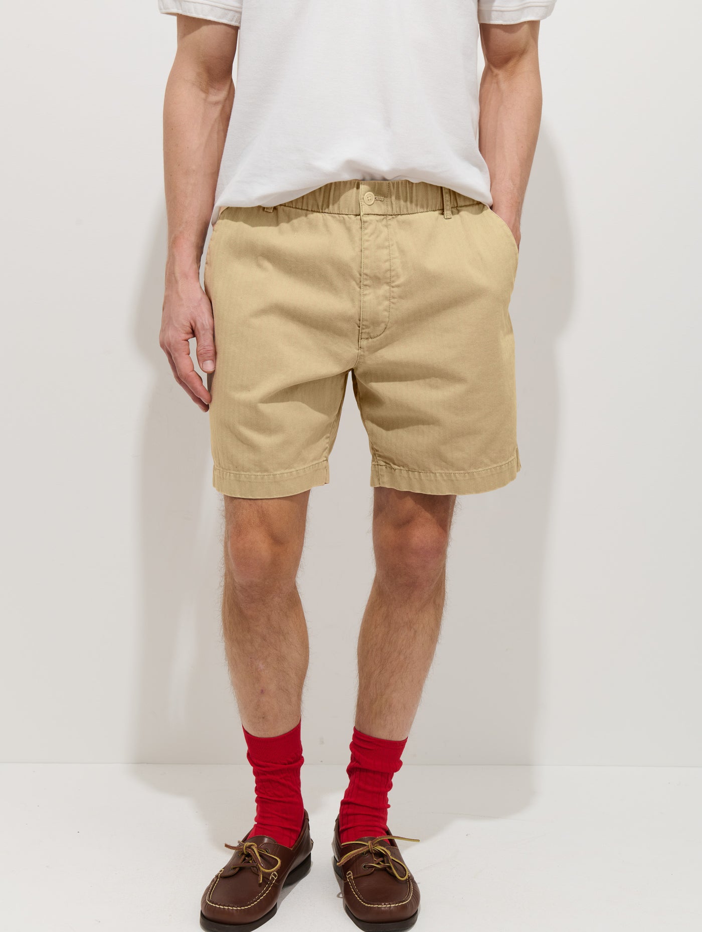 Pull On Short In Cotton Herringbone