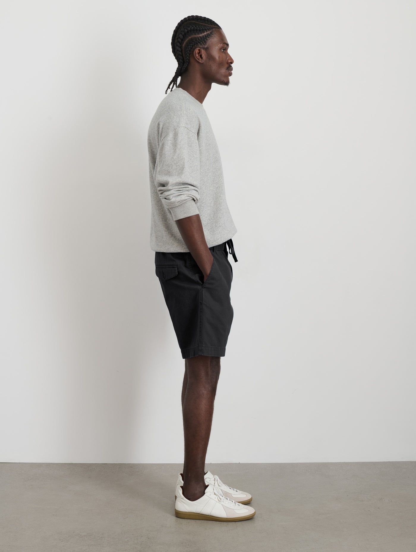 Pull On Short In Cotton Herringbone