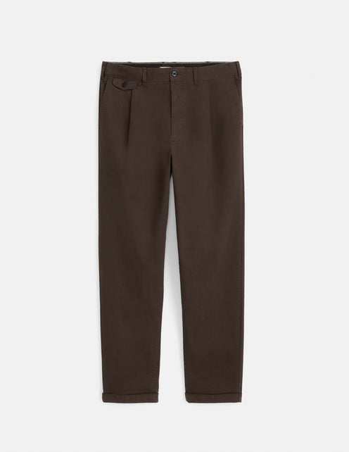 Standard Pleated Pant in Chino