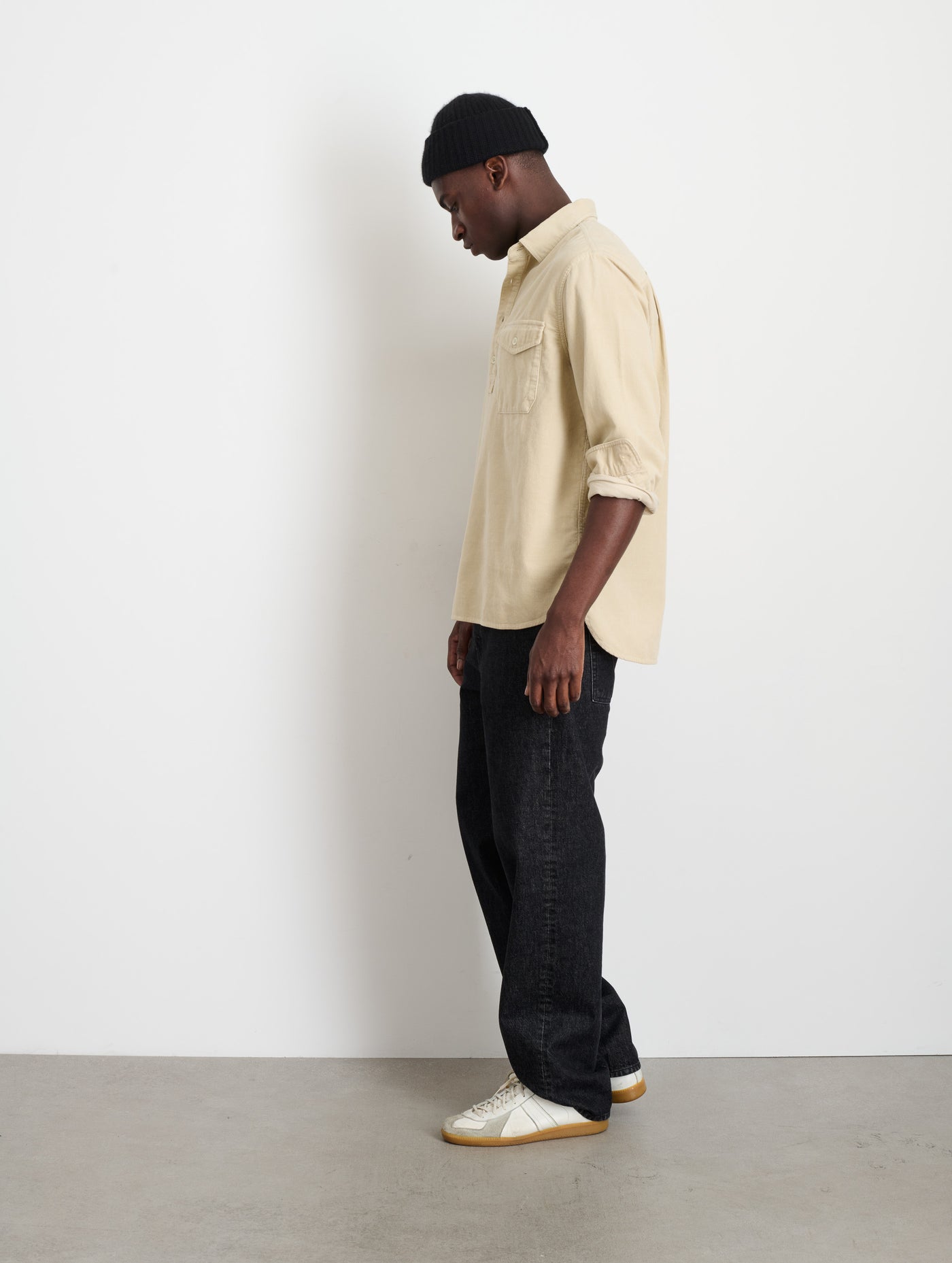 Carter Popover Shirt In Fine Wale Corduroy