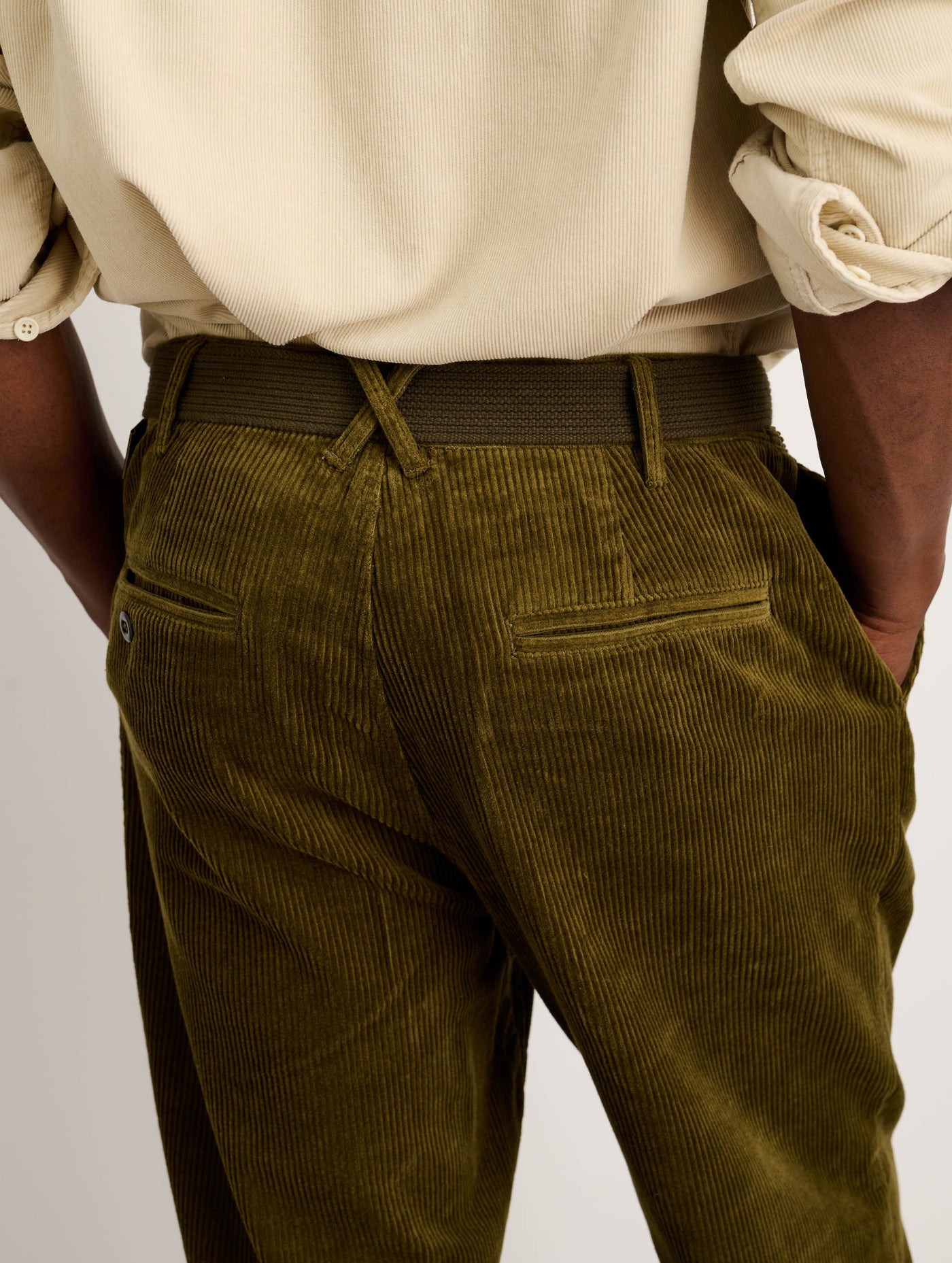 Standard Pleated Pant in Corduroy