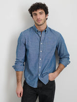Mill Shirt In Washed Chambray In Chambray Rinse Wash