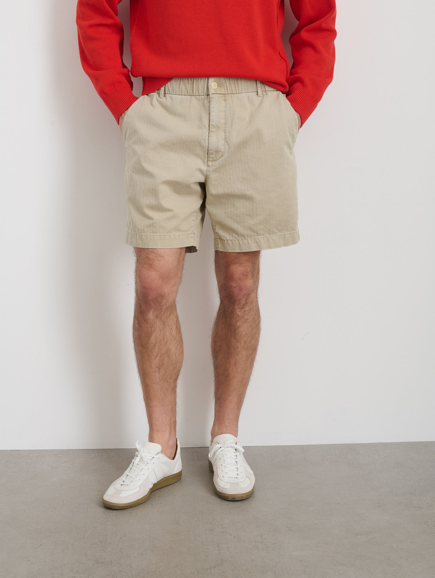 Pull On Short In Cotton Herringbone