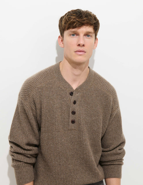 Waffle Henley In Cashmere