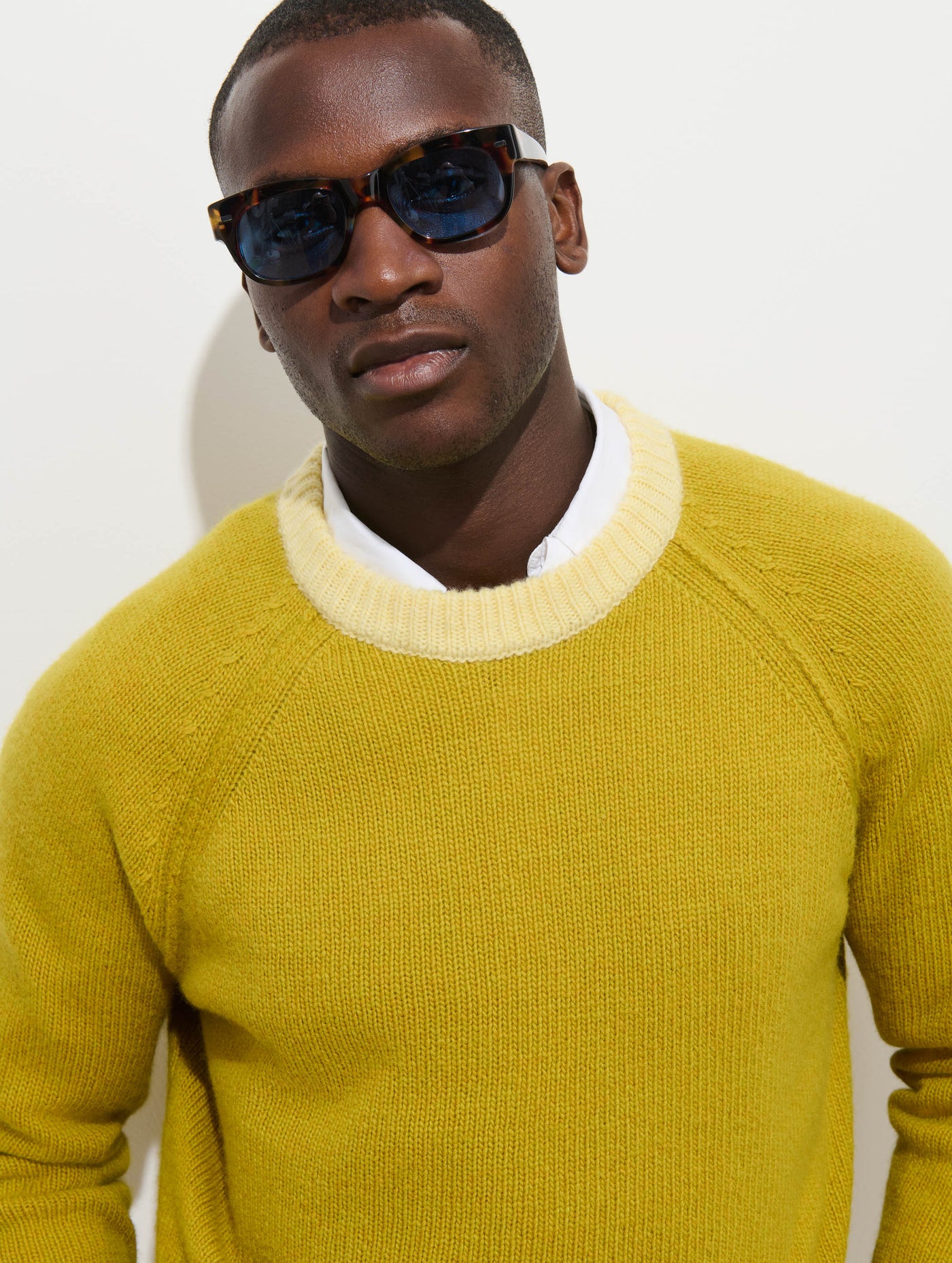 Hank Raglan Crewneck Sweater in Merino Wool