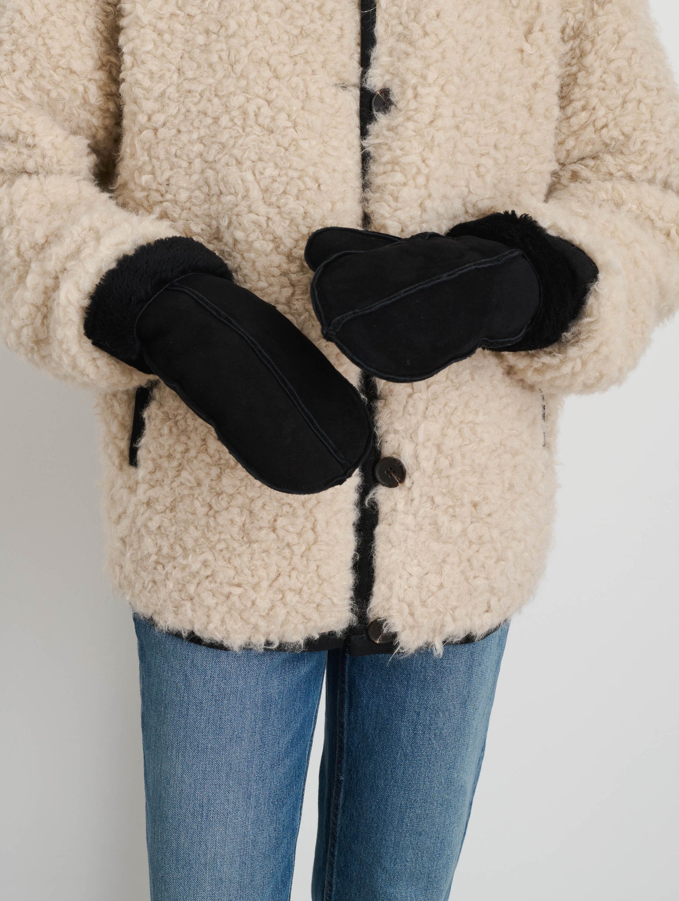 Owen Barry x Alex Mill Mittens In Suede Shearling