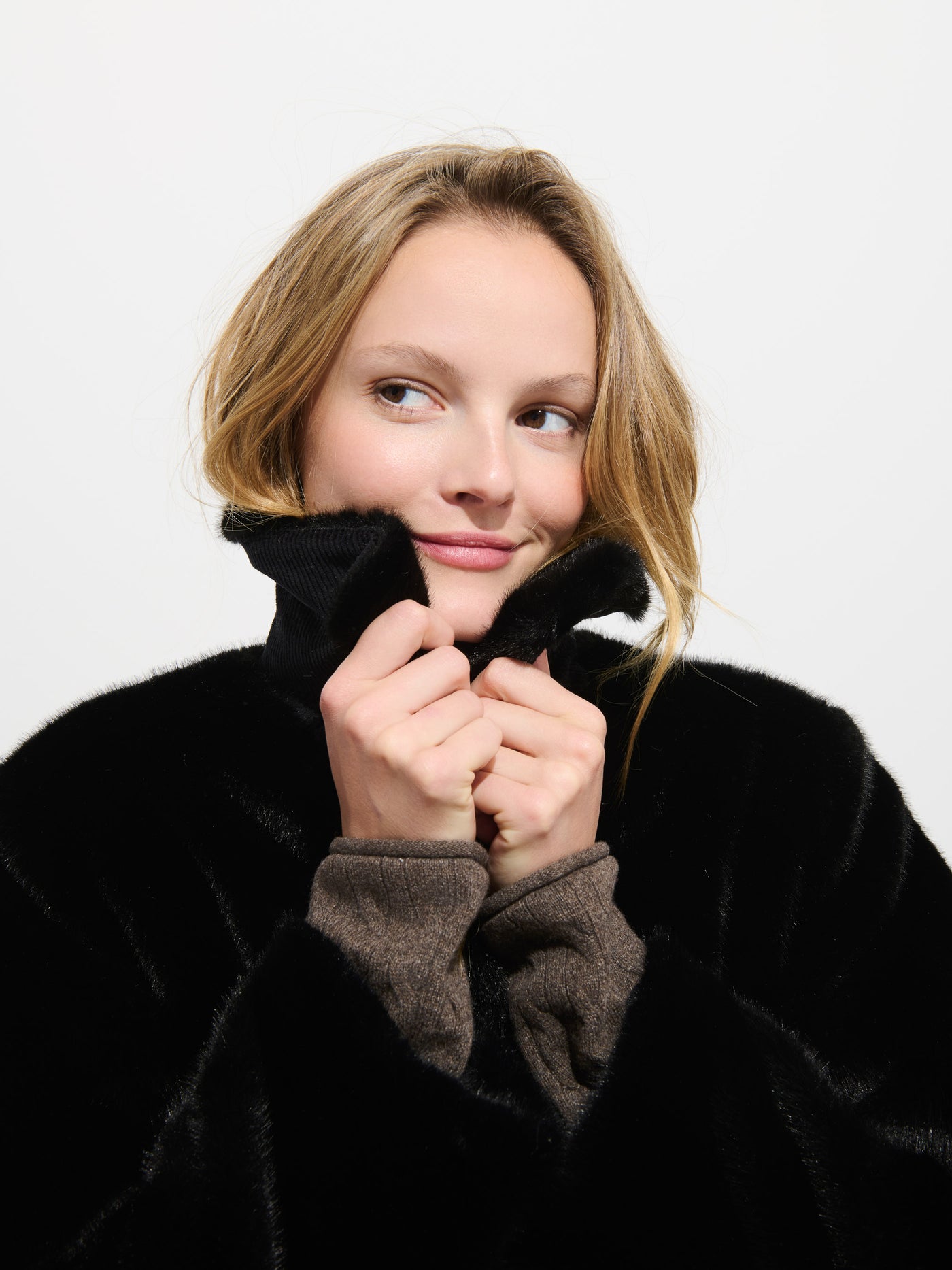 Duane St Jacket In Faux Fur