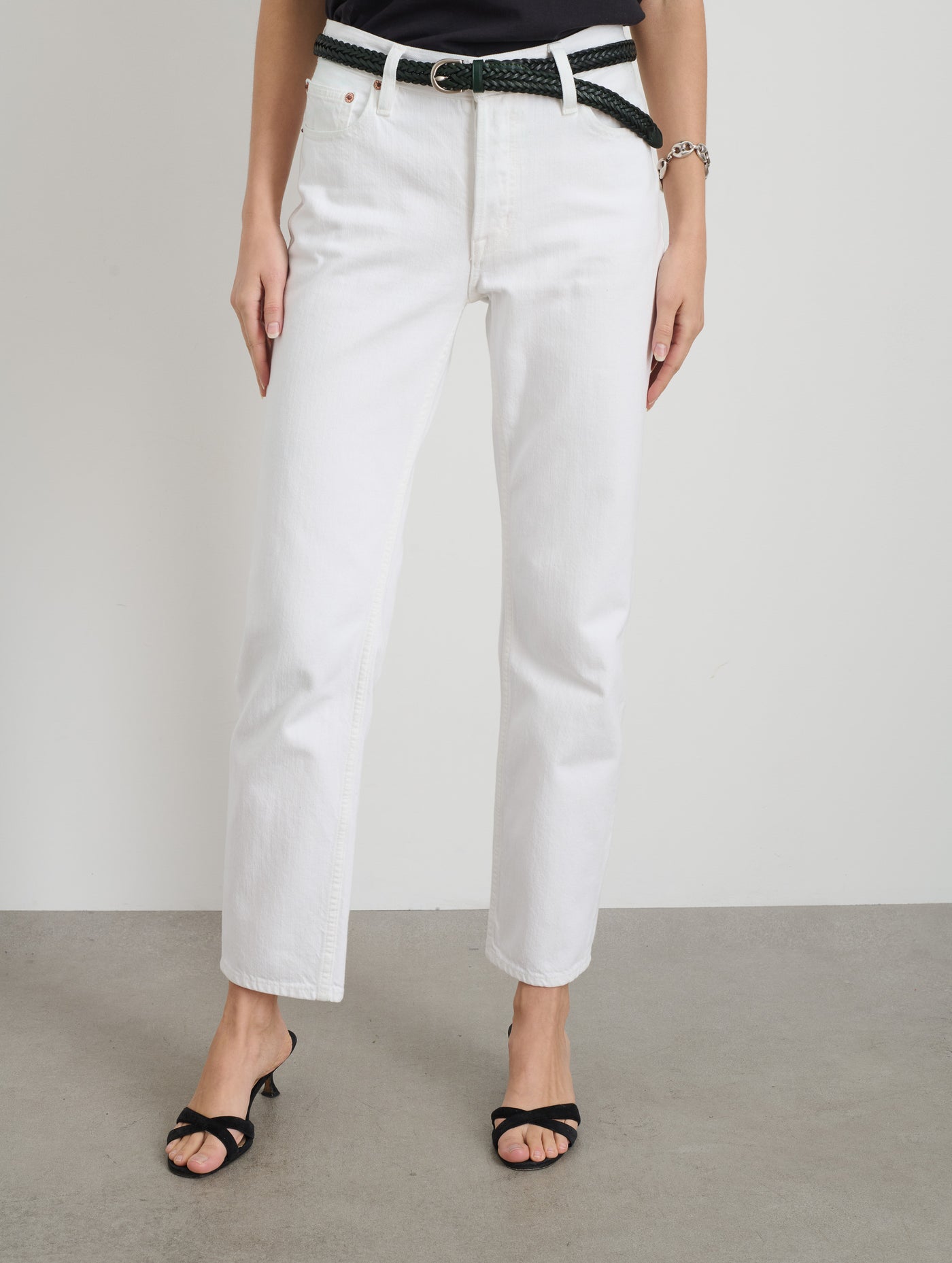 Jane Mid Rise Straight Jean