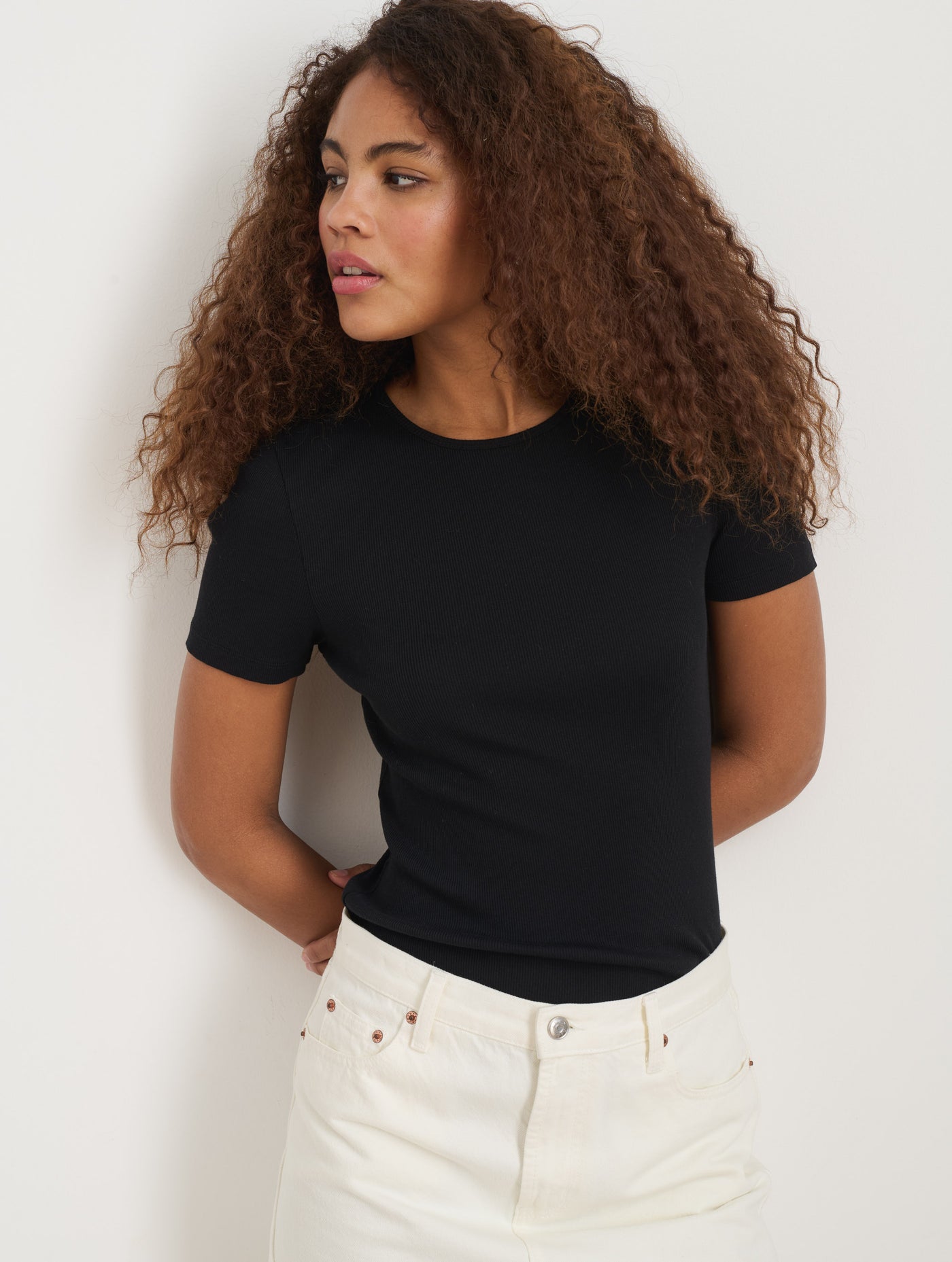 Carolyn Tee In Fine Rib