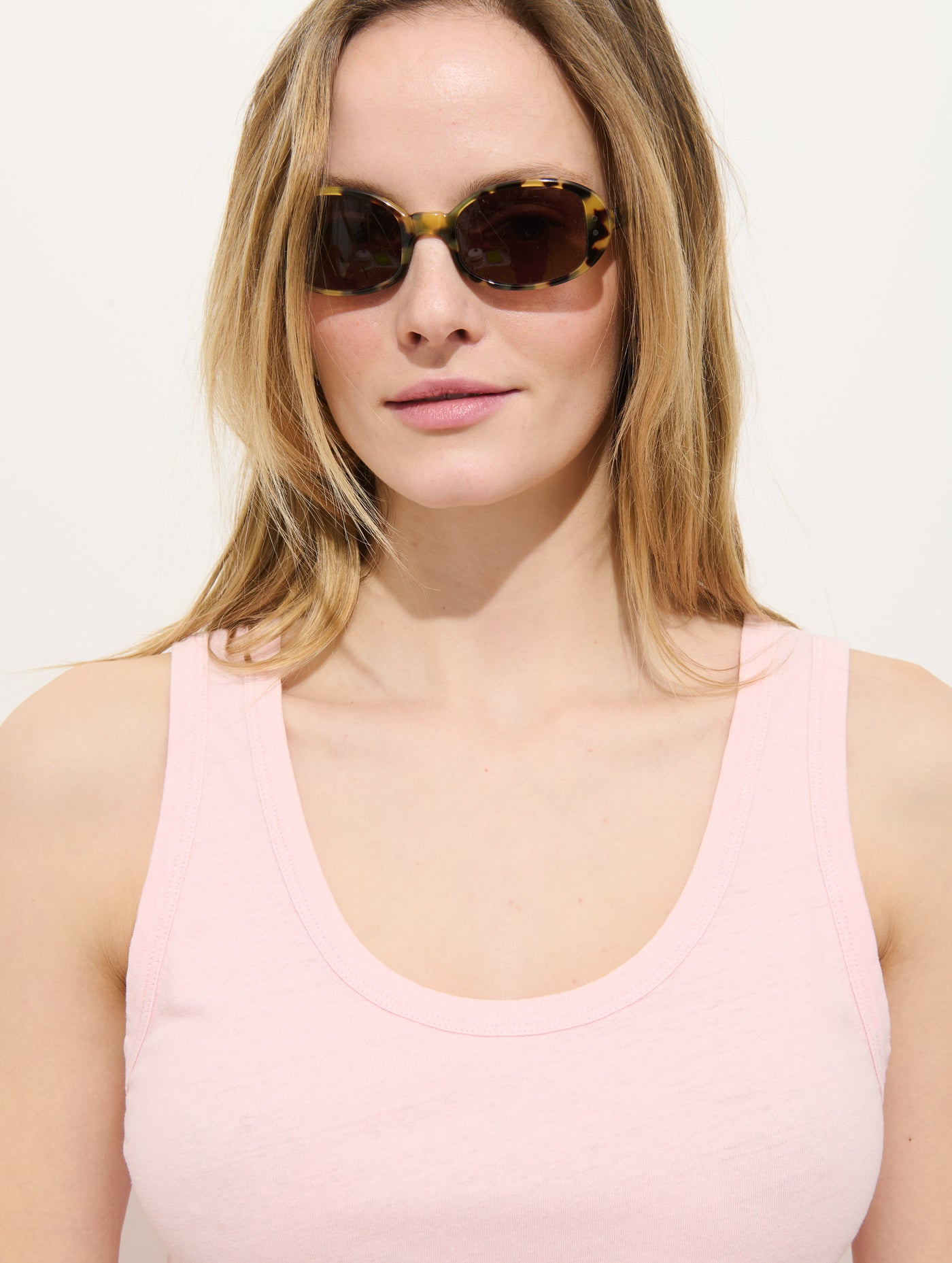 Garcon Tank In Linen Cotton