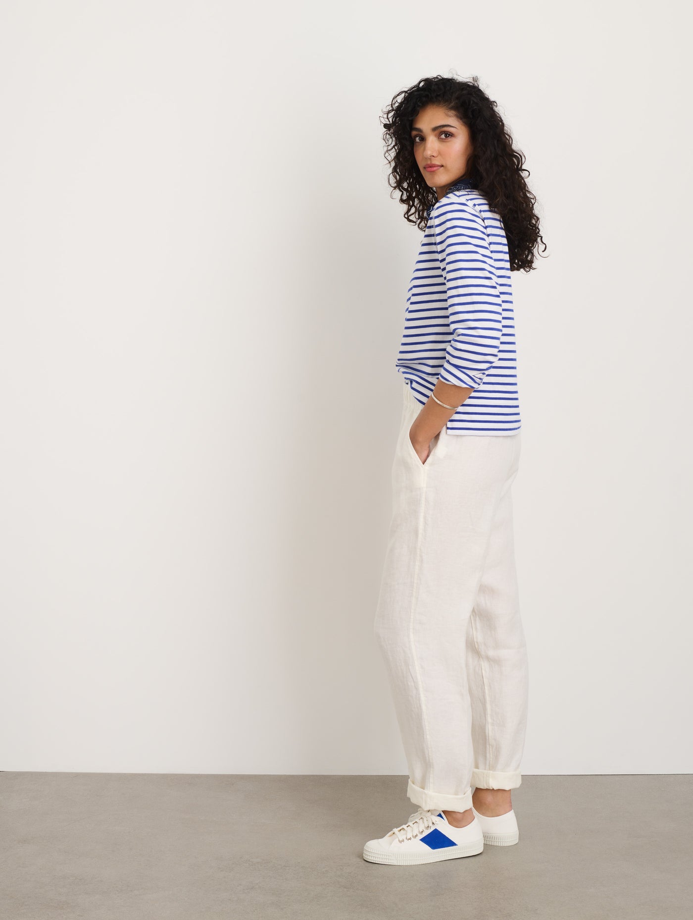 Angelina Pant in Linen