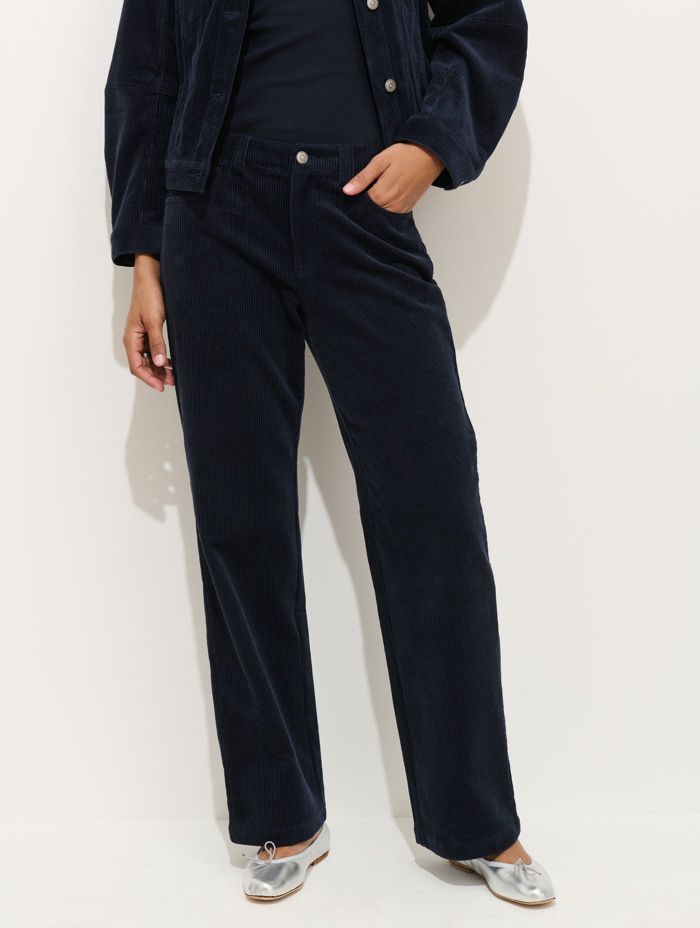 Camden Pant In Corduroy