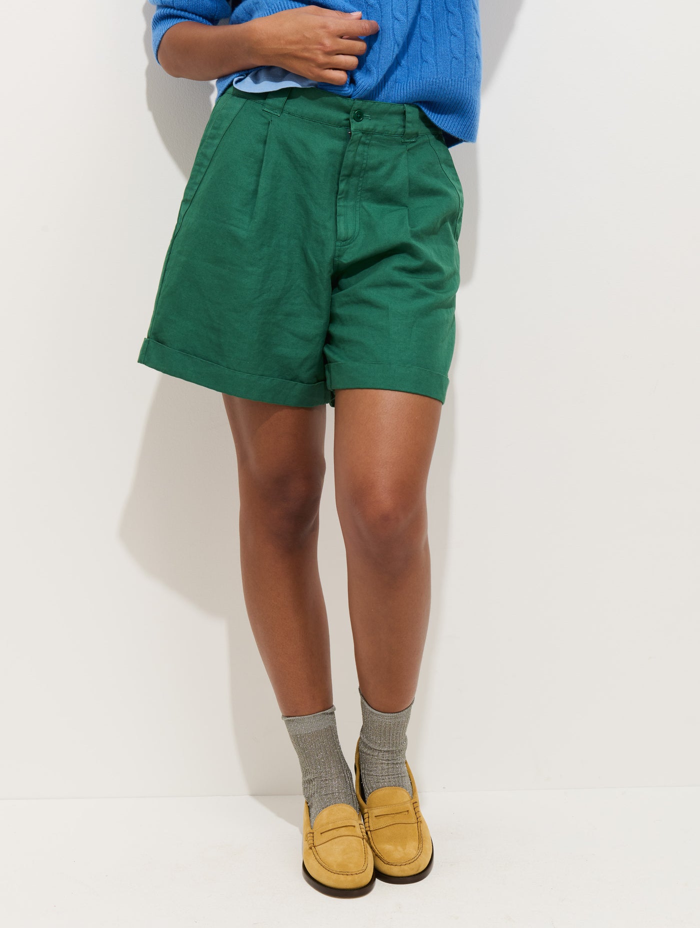 Lucie Short In Linen Cotton
