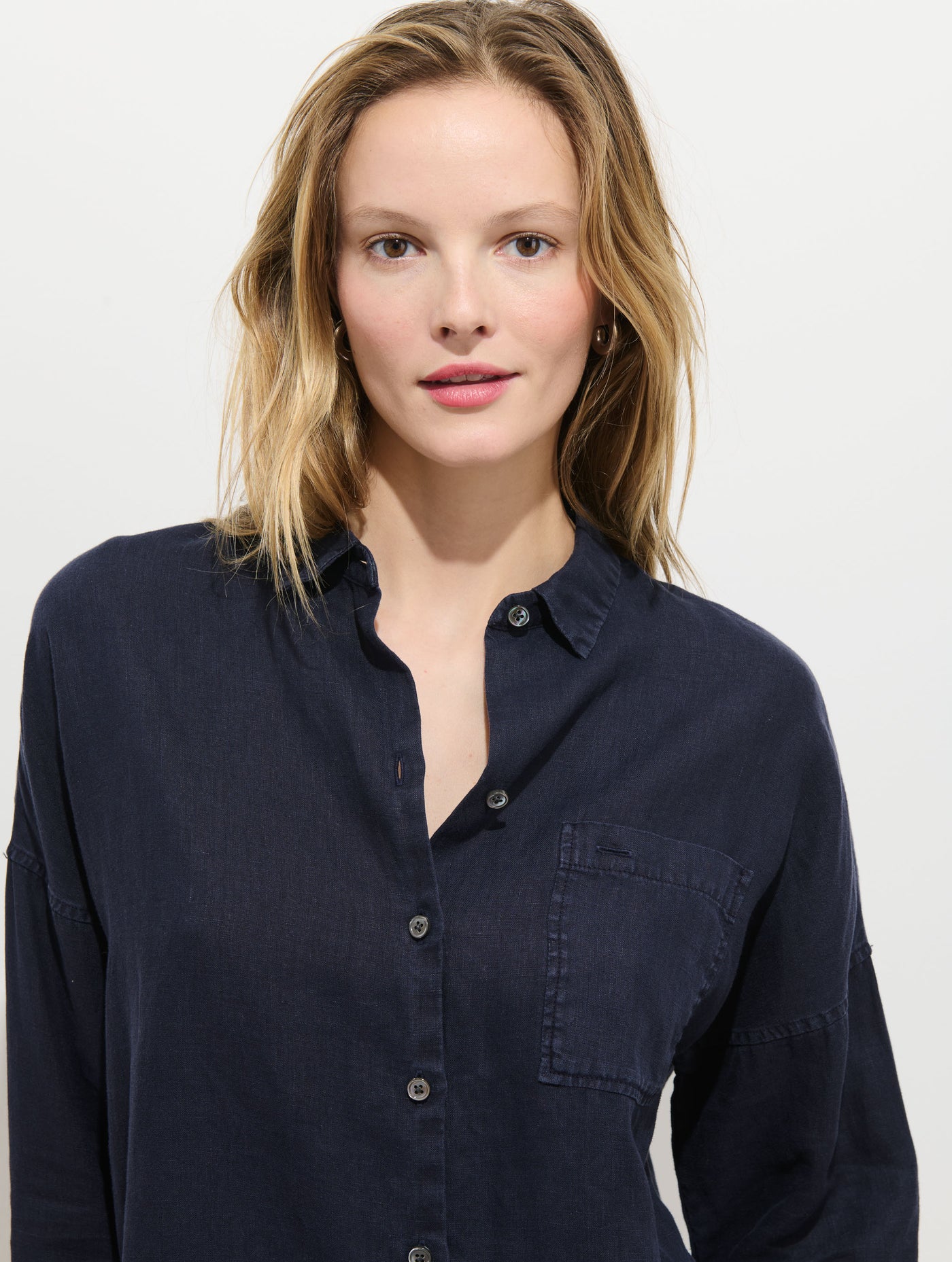 The Jo Shirt In Linen
