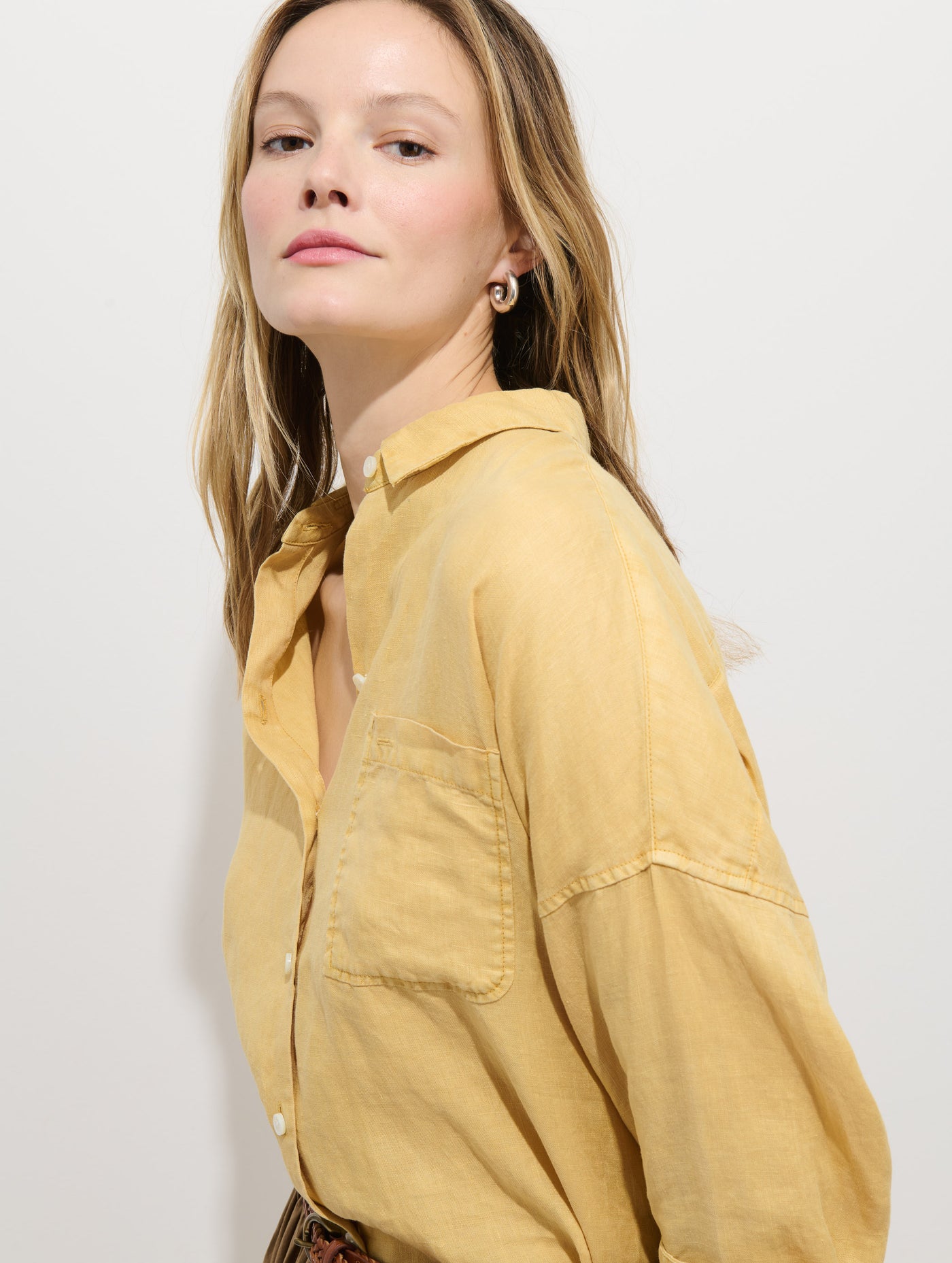 The Jo Shirt In Linen