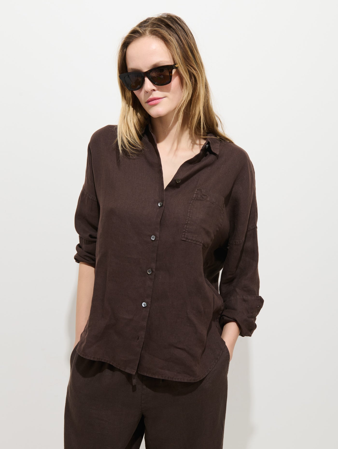 The Jo Shirt In Linen