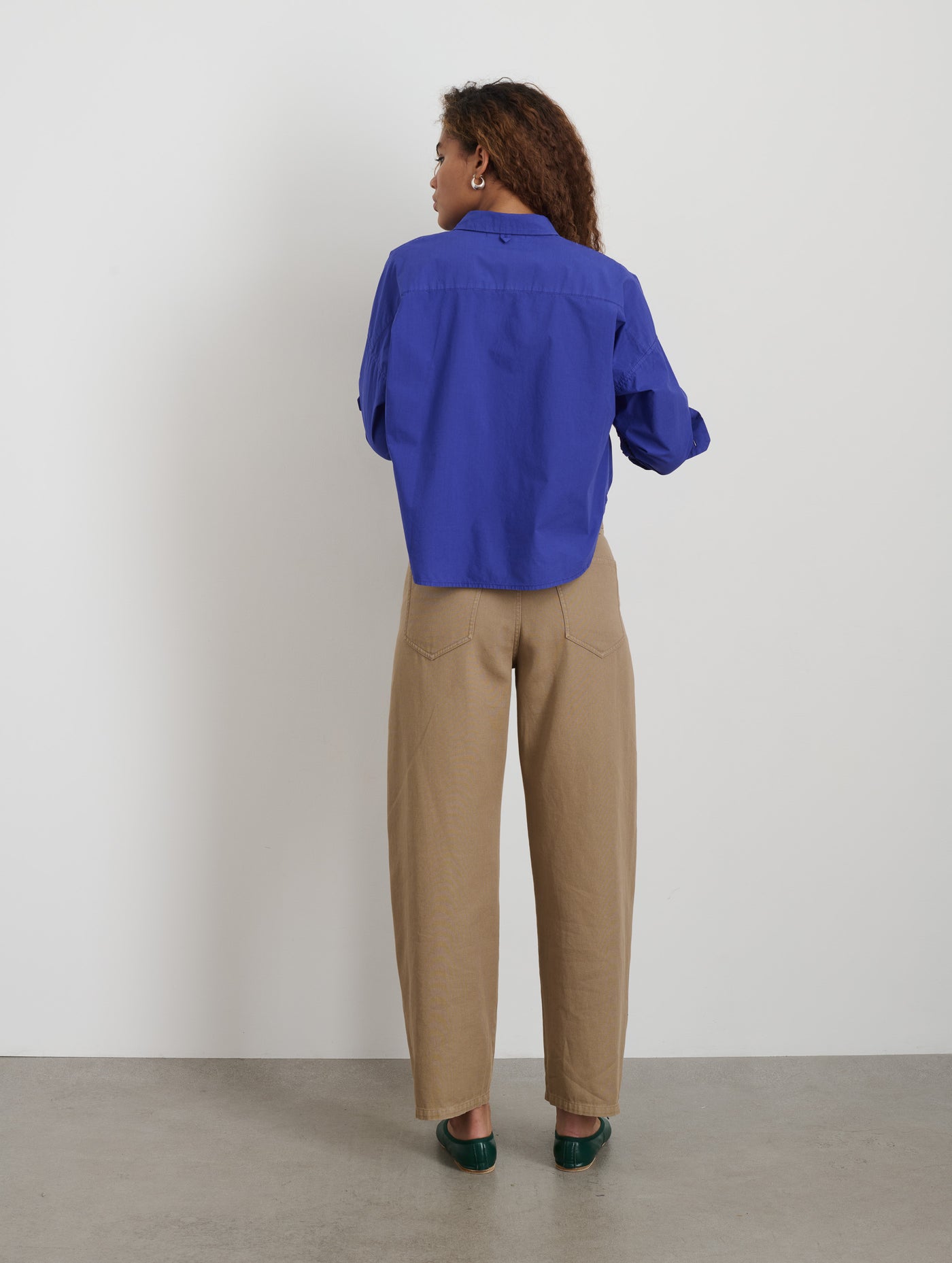 Cropped Jo Shirt in Cotton Poplin