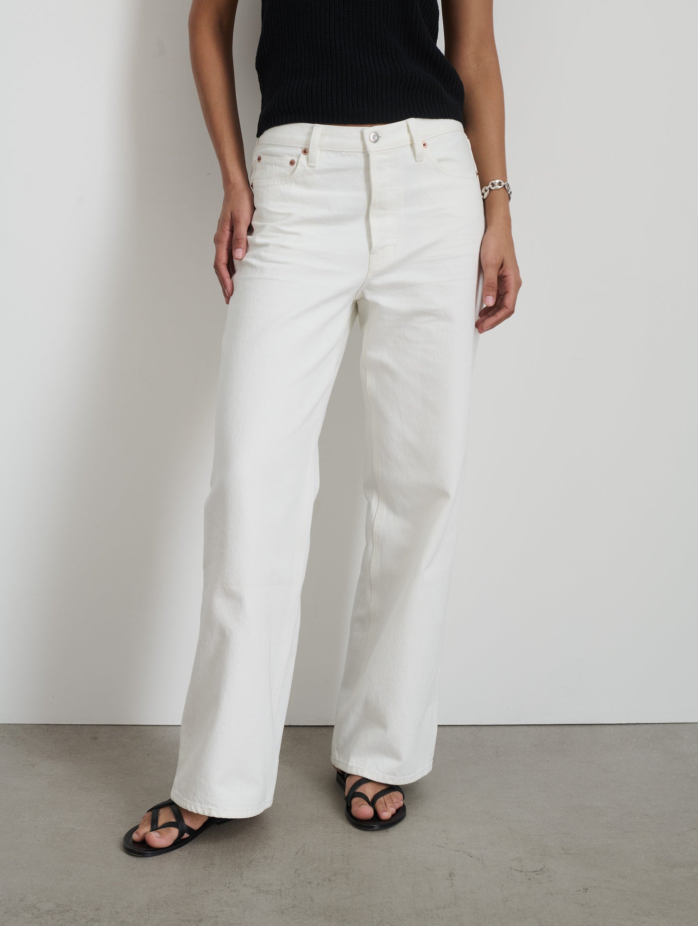 Alek Wide Leg Jean