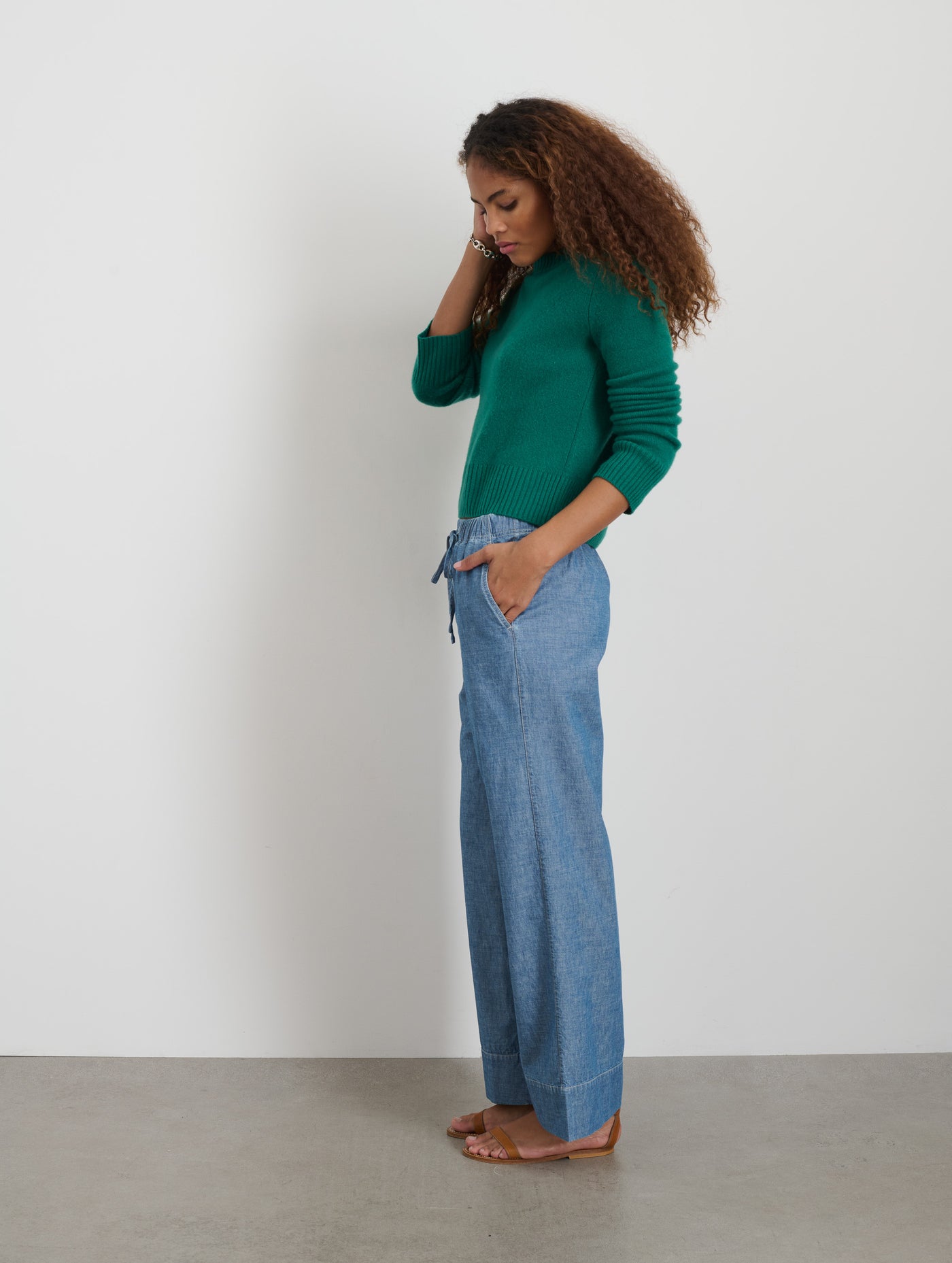 Marais Crewneck Sweater In Cashmere