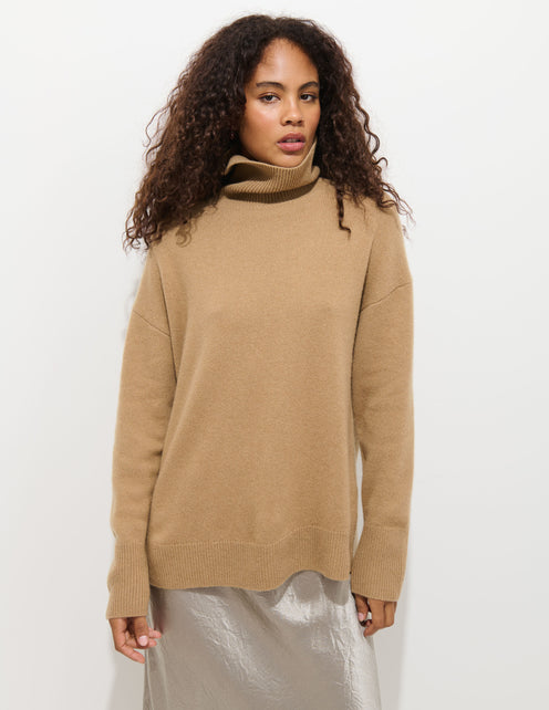 Maisie Turtleneck Sweater In Cashmere